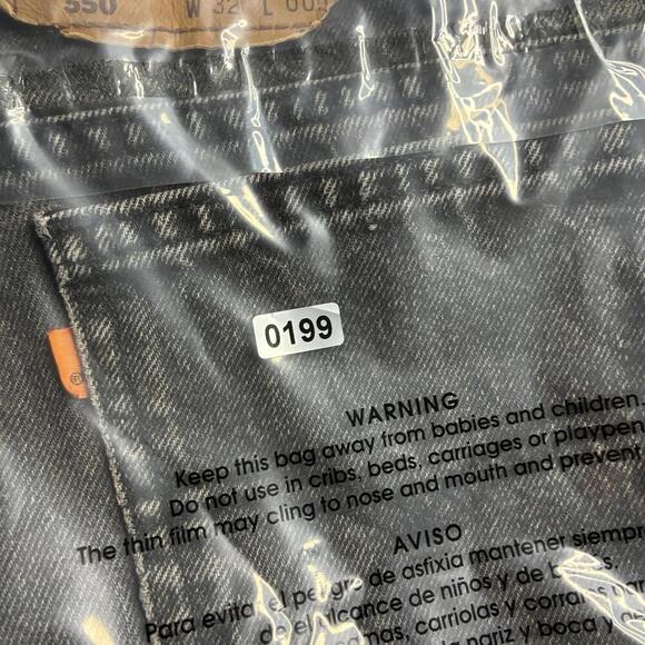 Vintage Levi’s 550 Orange Tab Shorts Men’s 31 Black Denim Faded Paint USA 90s - Picture 7 of 7